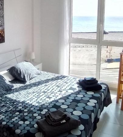 Un Dormitorio Frente Playa El Medano Екстер'єр фото